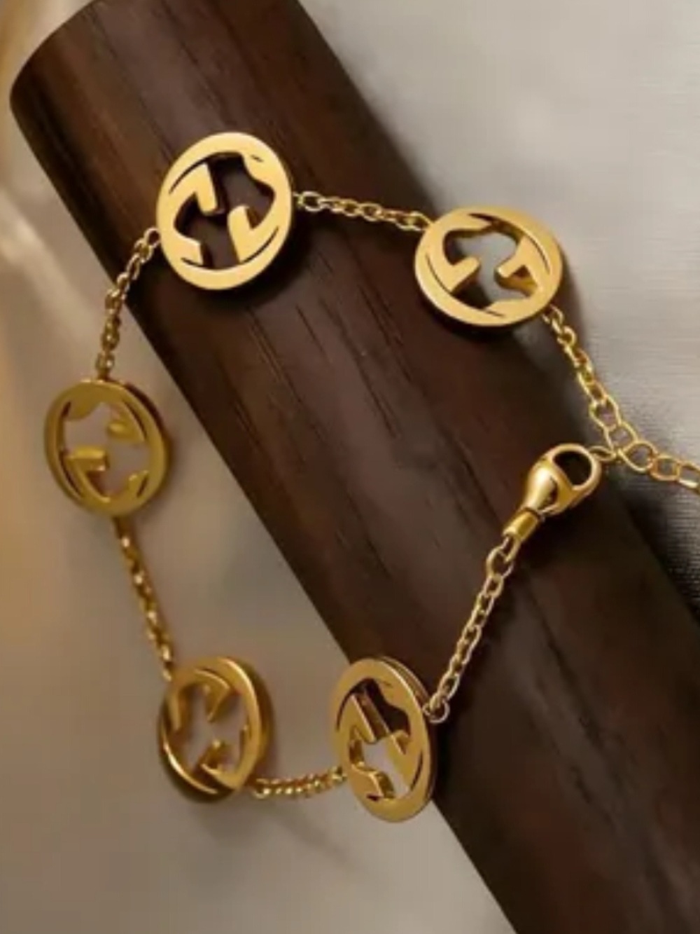 Gold plated  Interlocking Double GG -Bracelet